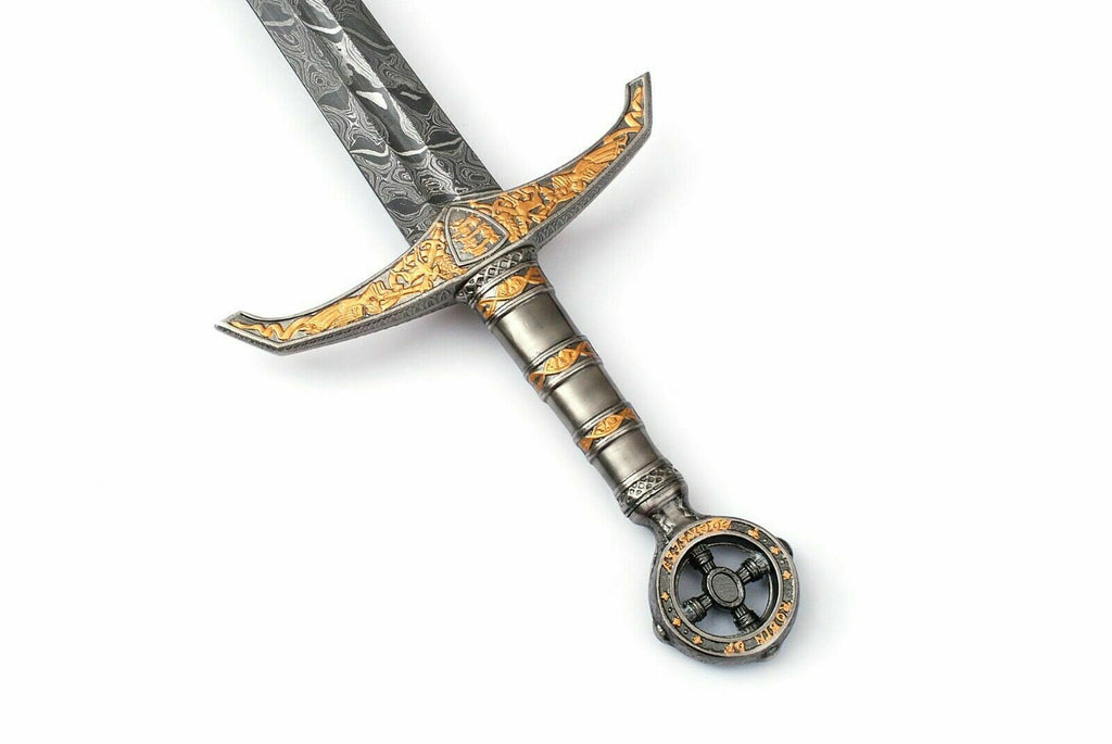 The Valkyrie's Honor: Damascus Steel Hand-Forged Sword