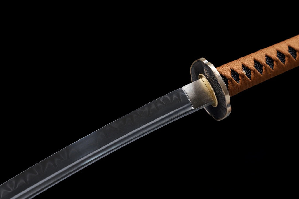The Nomad’s Resolve: Clay-Tempered Katana with Leather Wrap