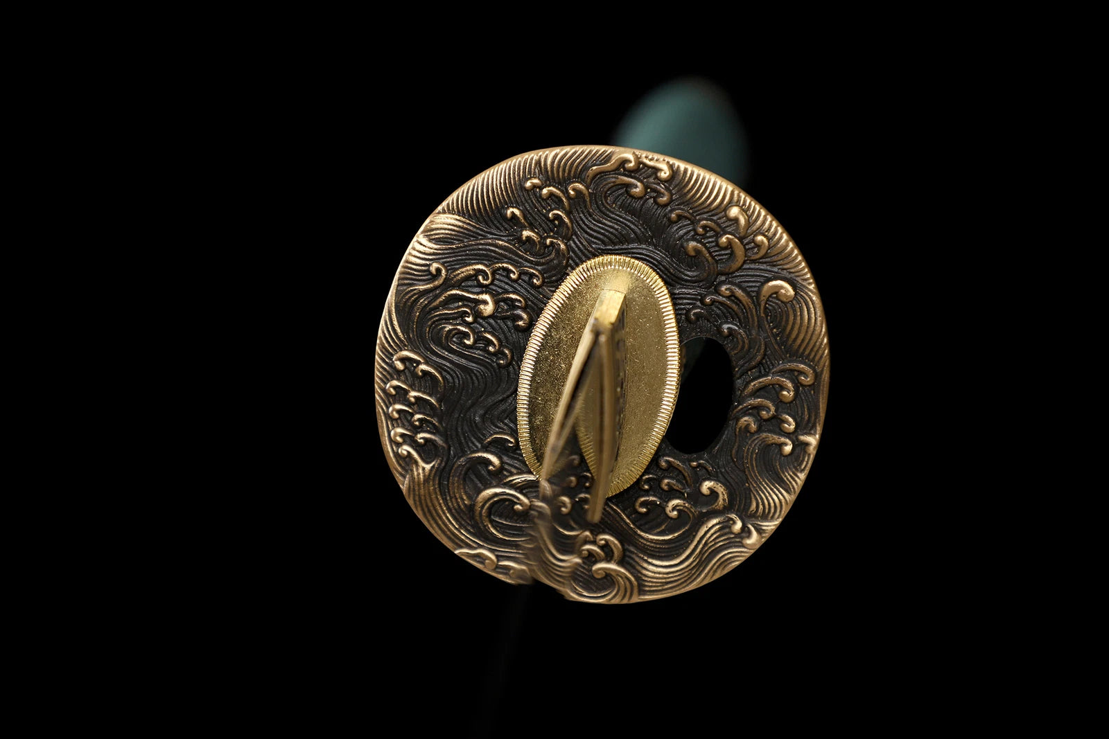 The Silent Shogun: Hand-Polished Clay Tempered Samurai Katana