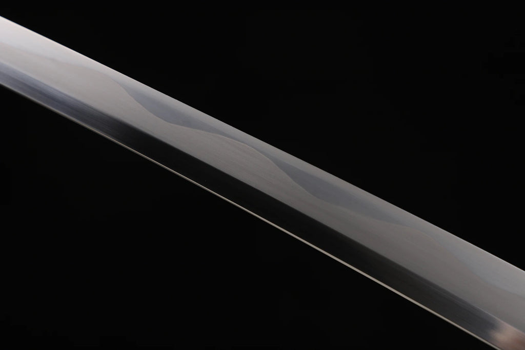 The Ronin’s Path: Clay-Tempered Samurai Katana