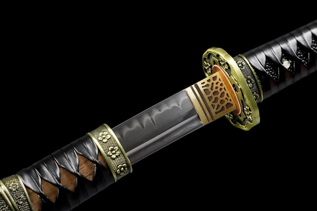 The Serpent’s Whisper: Hand-Forged T10 Steel Katana