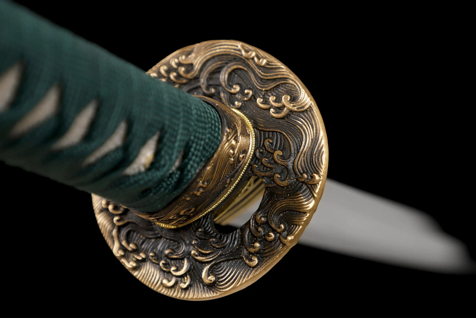 The Silent Shogun: Hand-Polished Clay Tempered Samurai Katana