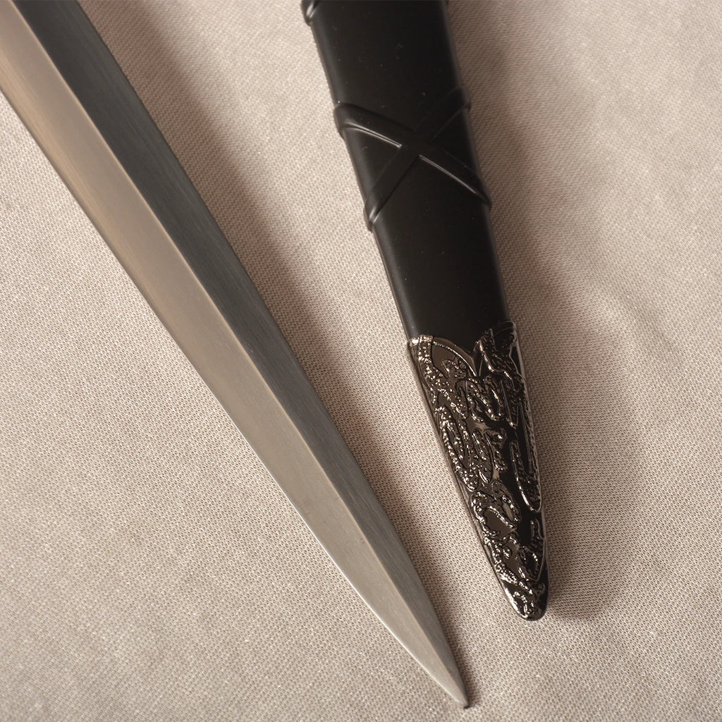 The Obsidian Shard: Black Stainless Steel Mini Short Sword