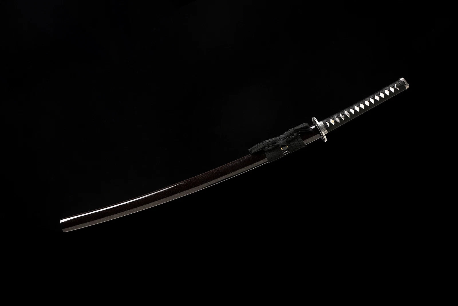 The Ronin’s Path: Clay-Tempered Samurai Katana
