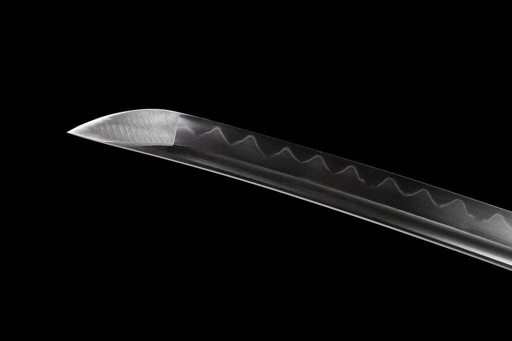 The Honor’s Shadow: Clay-Tempered Samurai Katana
