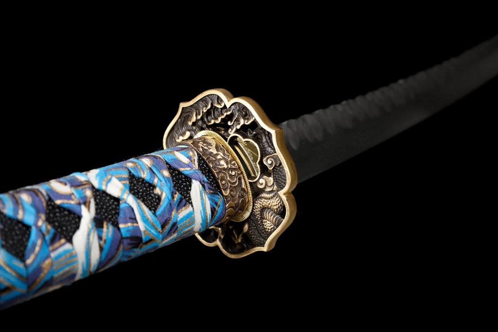 The Azure Gale: Hand-Forged Damascus Folded Steel Samurai Katana