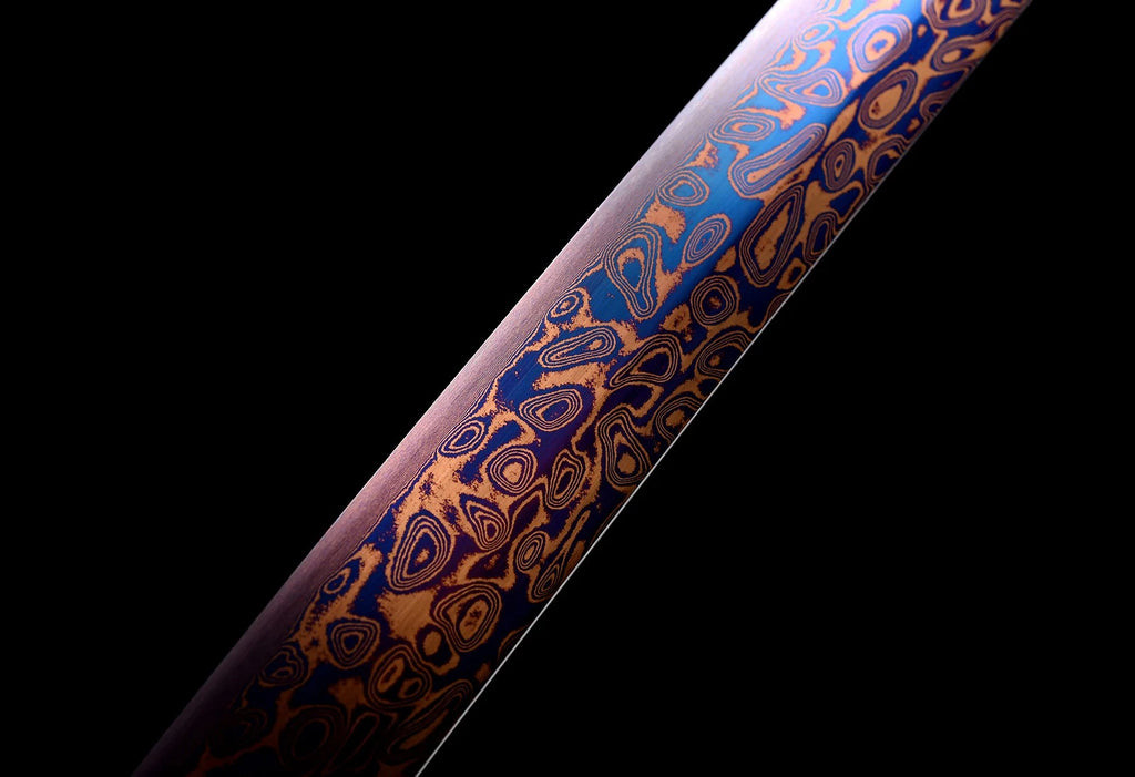 The Obsidian Ripple: Hand-Forged Damascus Folded Steel Samurai Katana