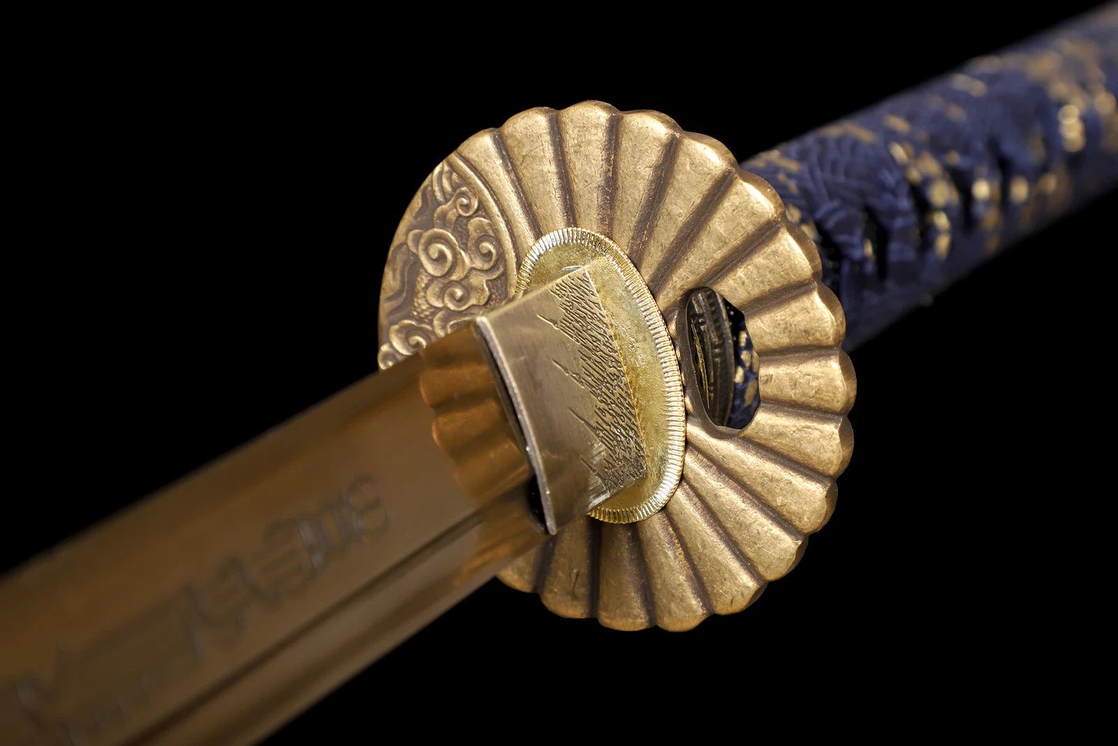 The Water Cloud Shogun: Hand-Forged 1095 High Carbon Gold Blade Katana