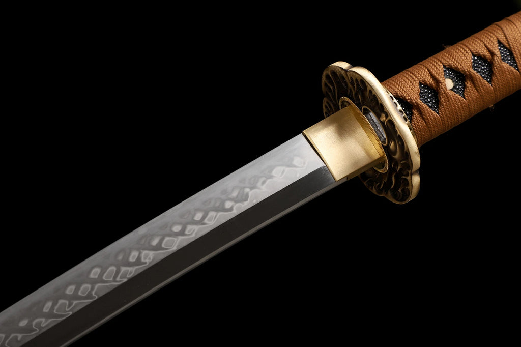The Shogun’s Legacy: Clay-Tempered Steel Samurai Katana