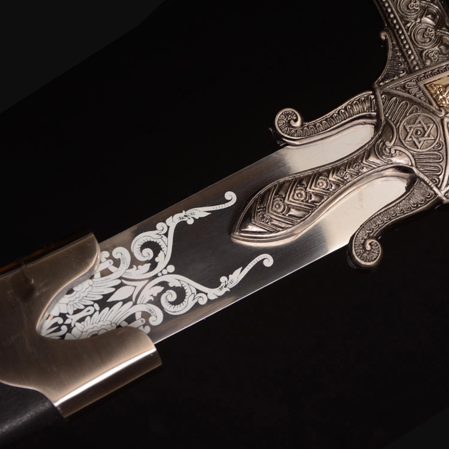 The Sovereign Bastion: Black Silver Stainless Steel King Sword