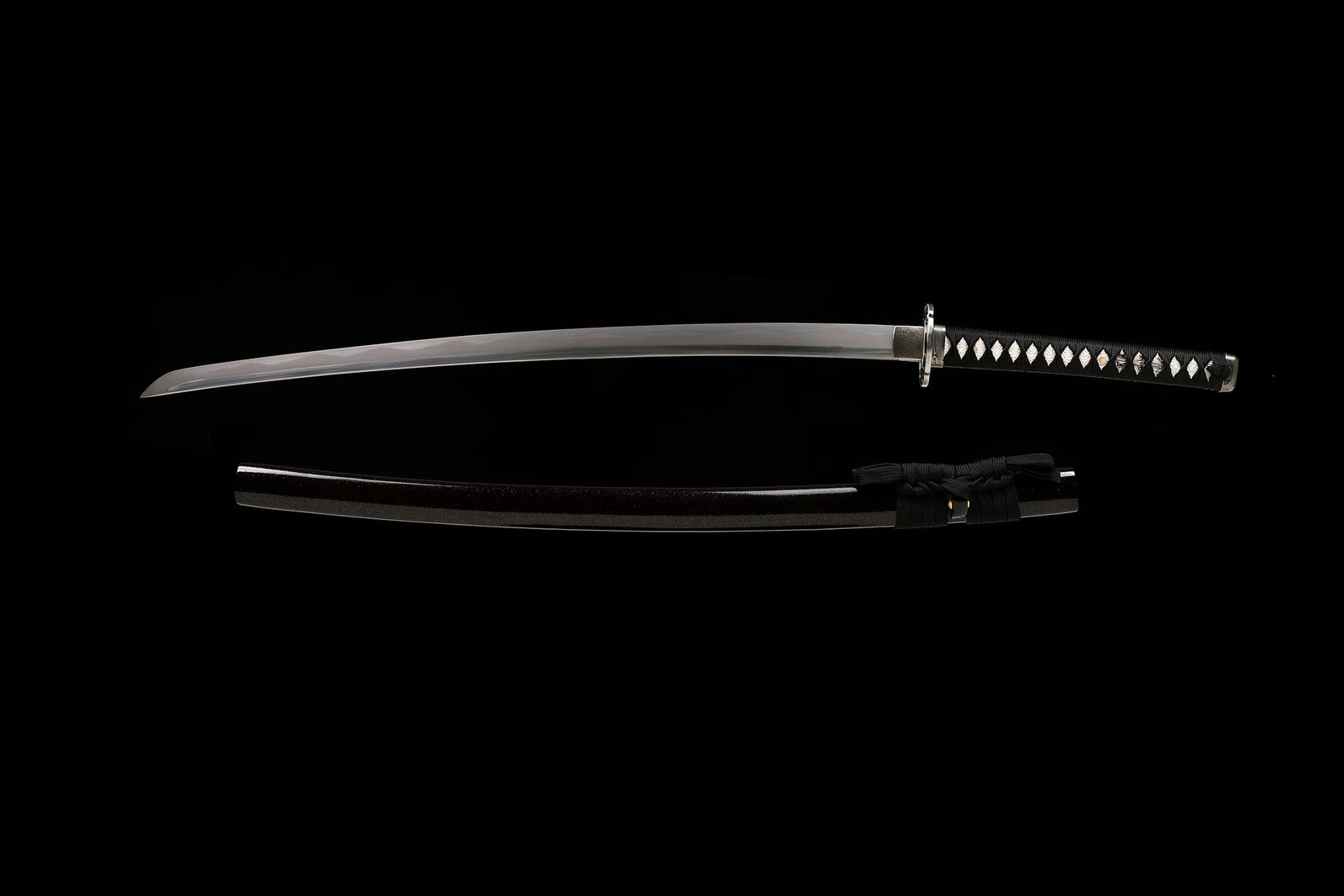 The Ronin’s Path: Clay-Tempered Samurai Katana