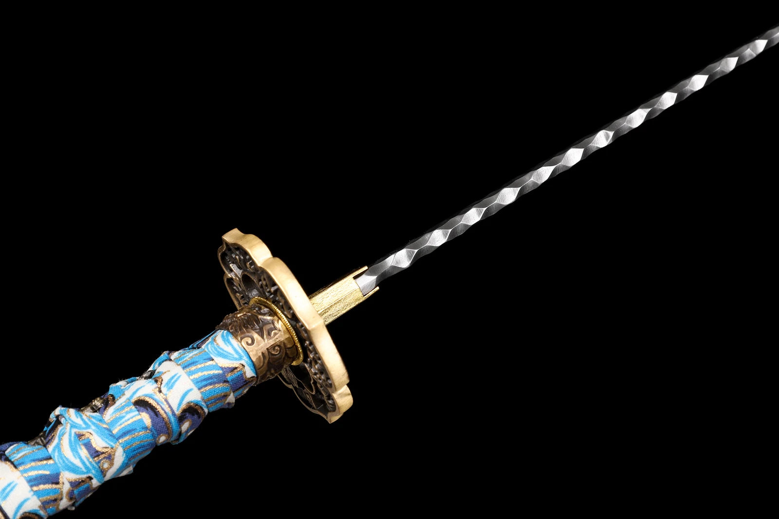 The Azure Gale: Hand-Forged Damascus Folded Steel Samurai Katana